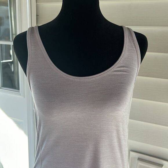 Calvin Klein Performance Small pocketed dress - Picture 2 of 8